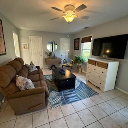 Chicks Beach Retreat Virginia Beach Bagian luar foto