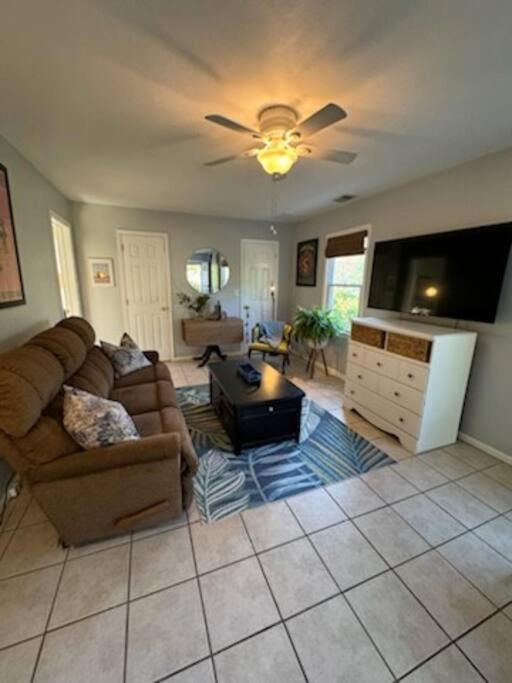 Chicks Beach Retreat Virginia Beach Bagian luar foto